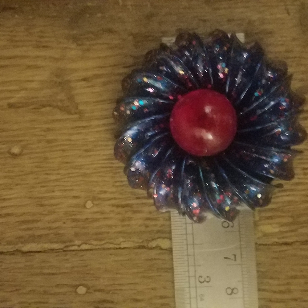 Brooch - Picture 3 of 3